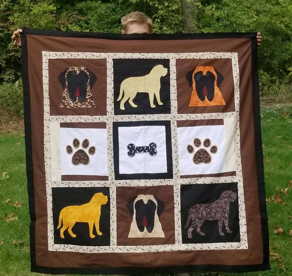 october-raffle-mastiff-themed-quilted-throw